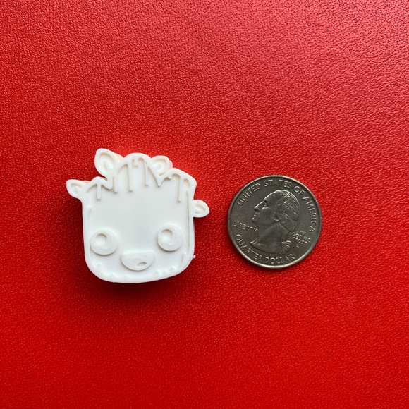 Baby Groot Straw Topper - Picture 2 of 3